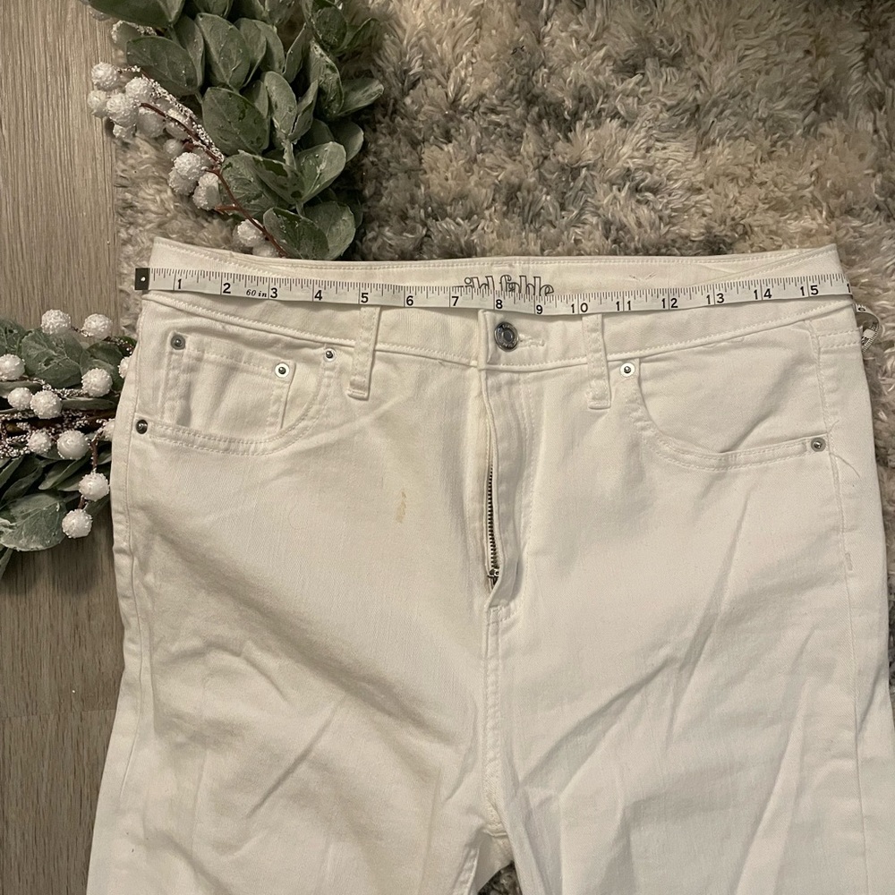 White Ripped Jeans - Picture 5 of 7